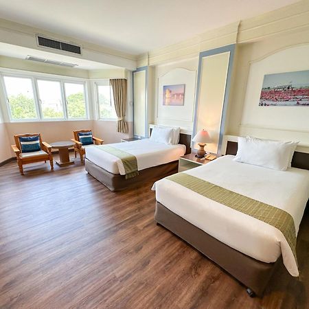 Siamgrand Hotel Udon Thani Esterno foto